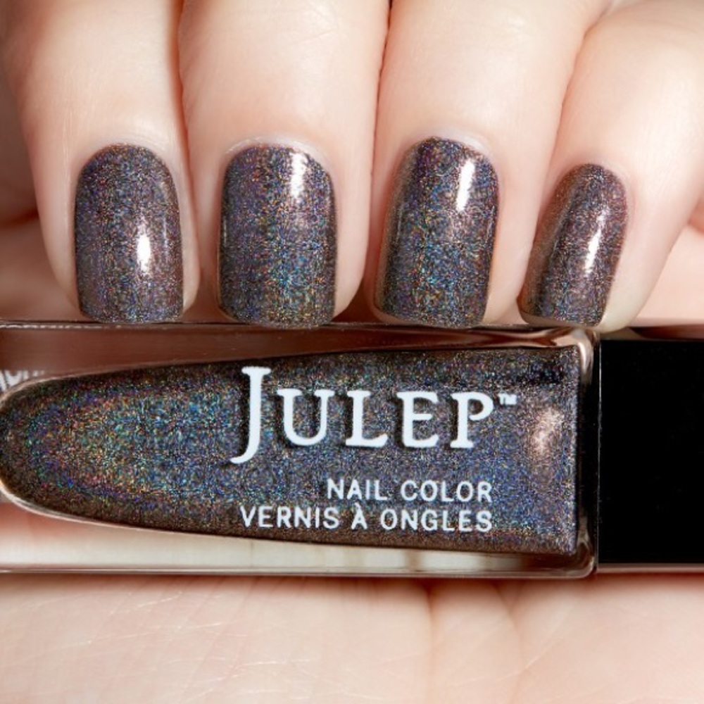 Julep Ebony It Girl